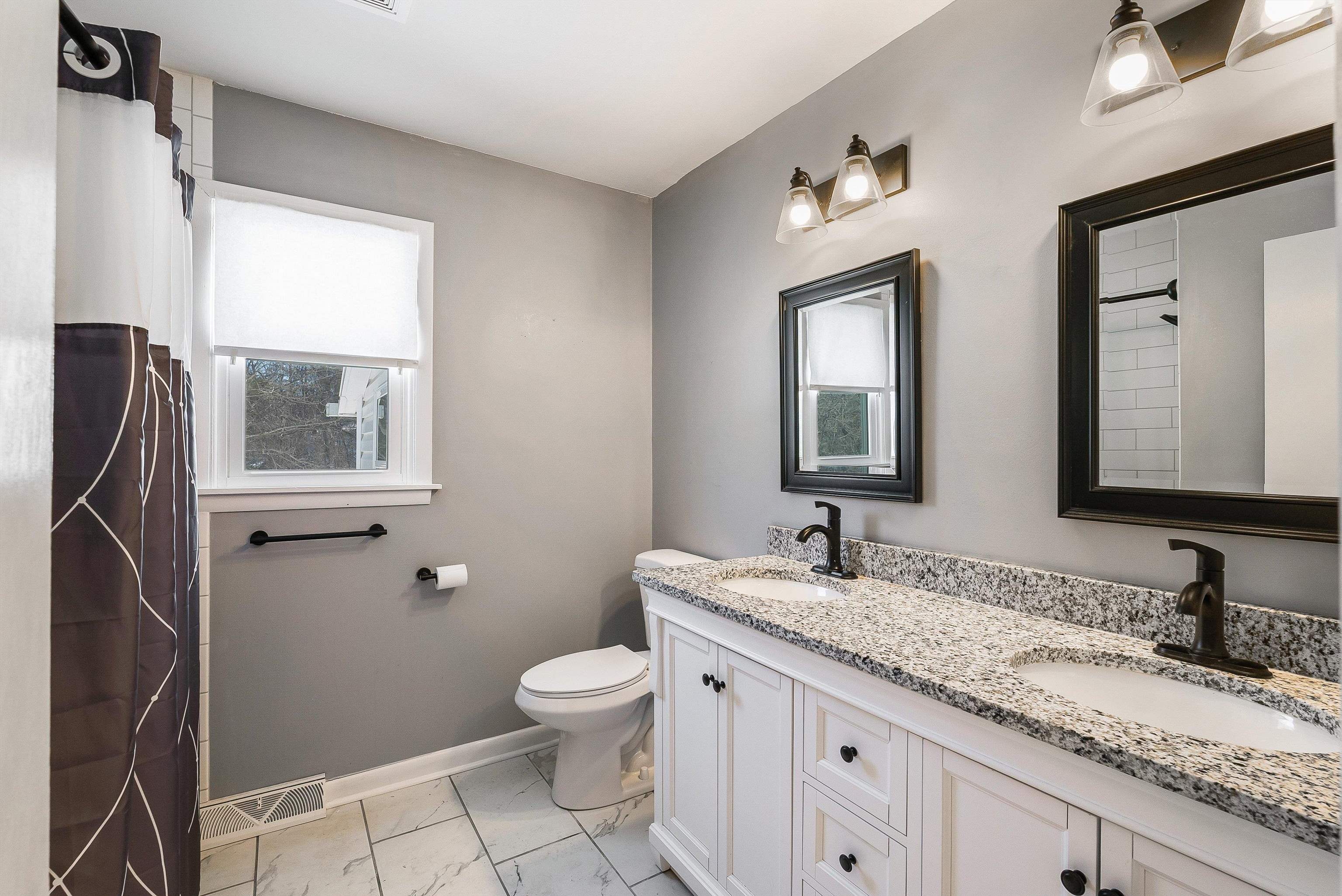 88 Beverley Street Verona, VA 24482 - Photo 25 of 36