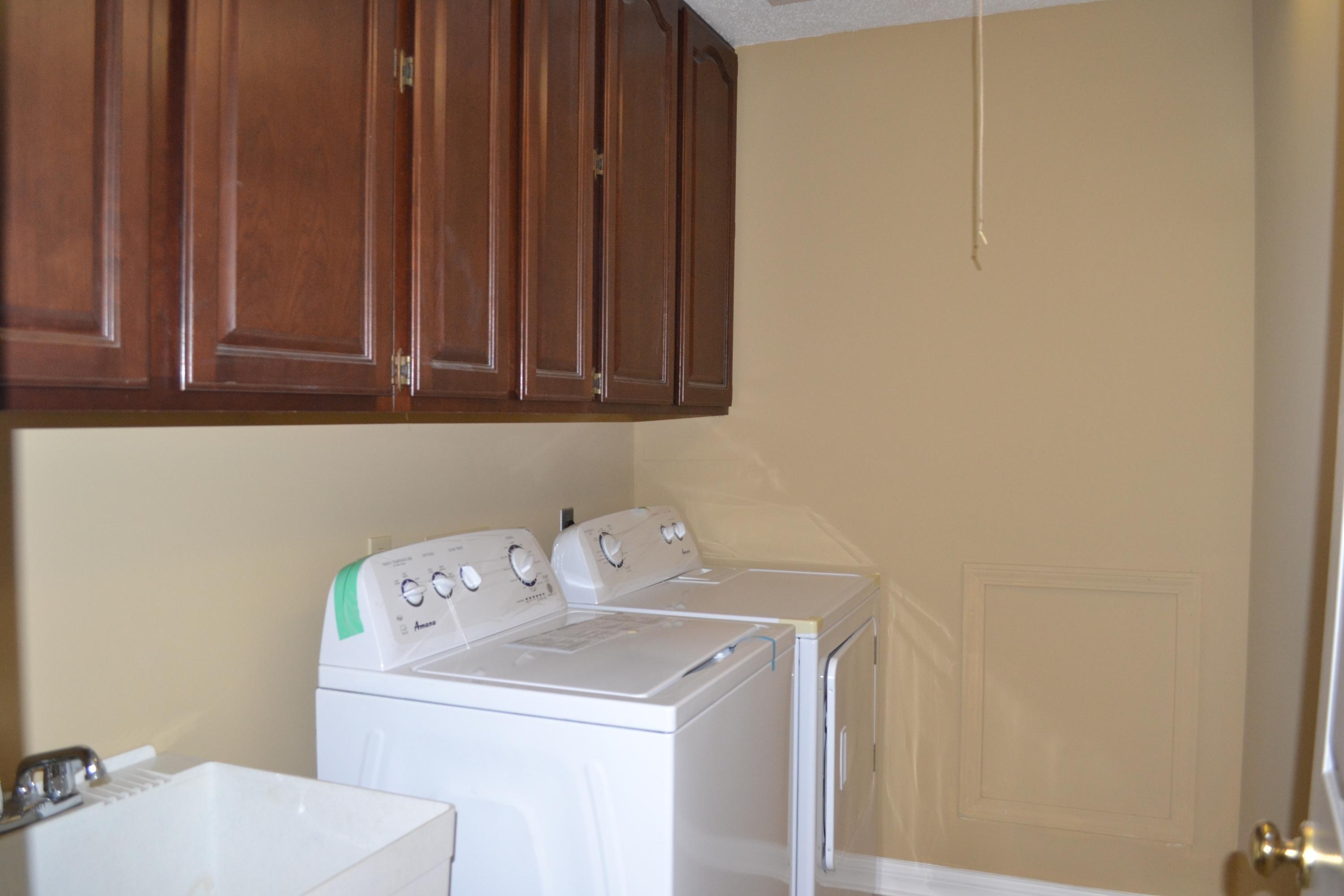 123 Capital Circle Oak Ridge, TN 37830 - Photo 13 of 18 Laundry w/ New Amana W&D!