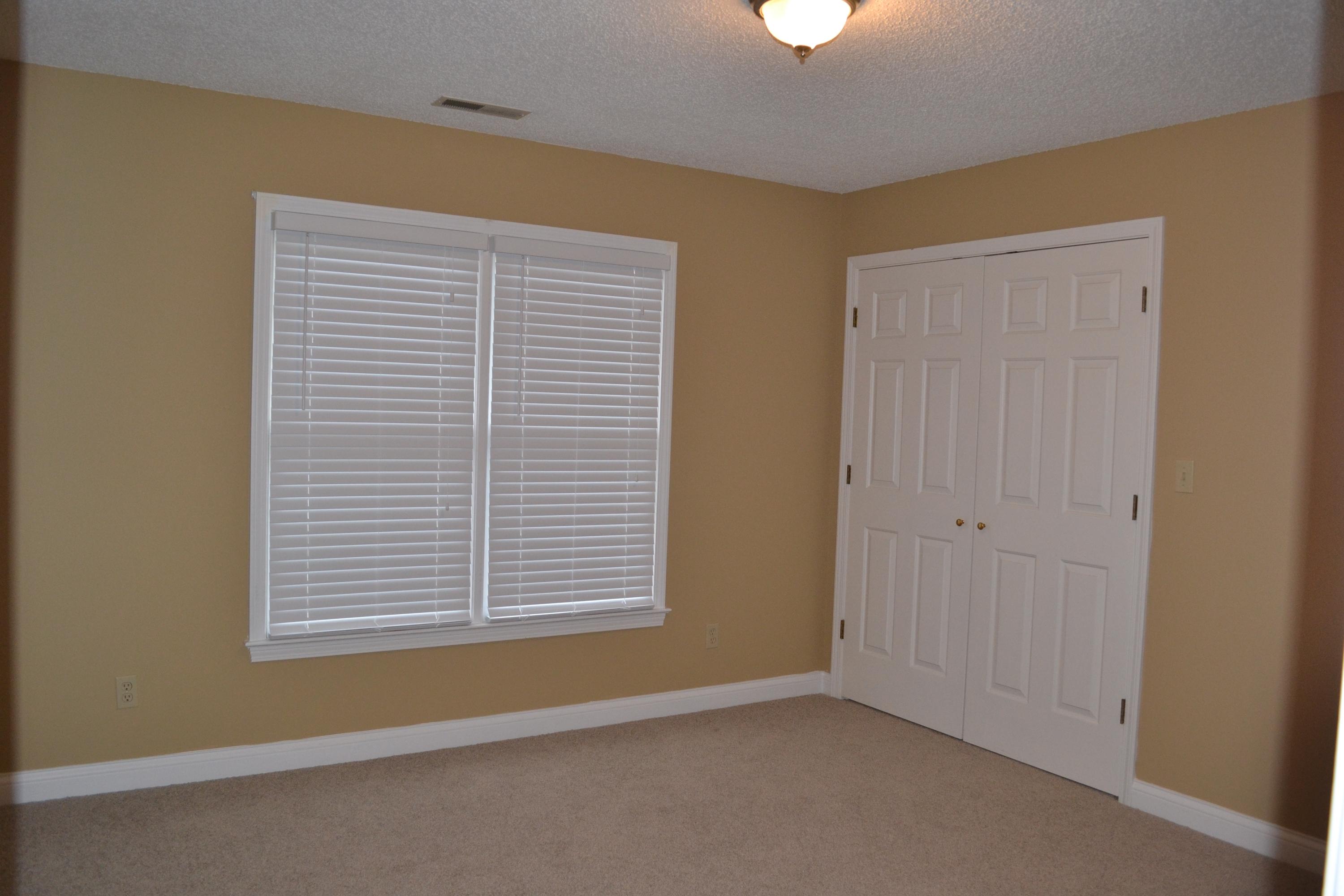 123 Capital Circle Oak Ridge, TN 37830 - Photo 16 of 18 Bedroom 2