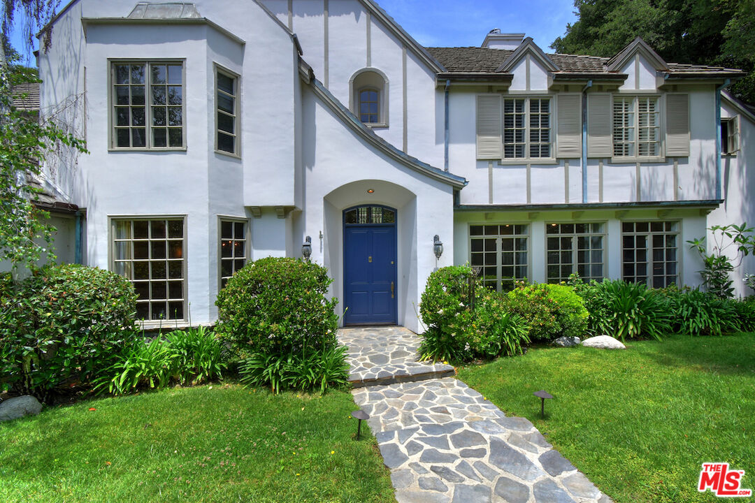 3254 Oakdell Road Studio City, CA 91604 - Photo 2 of 49