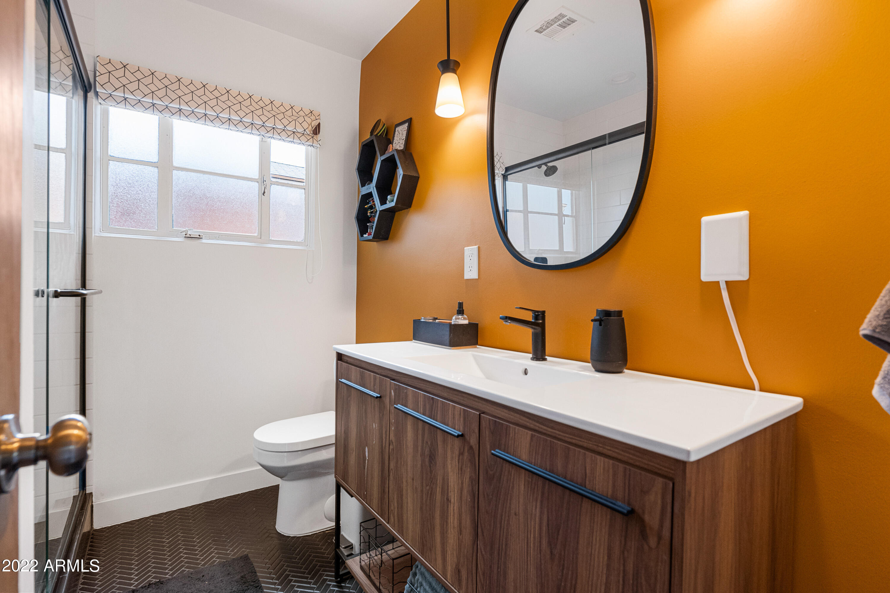 1302 East Granada Road Phoenix, AZ 85006 - Photo 20 of 43 Remodeled Bathroom