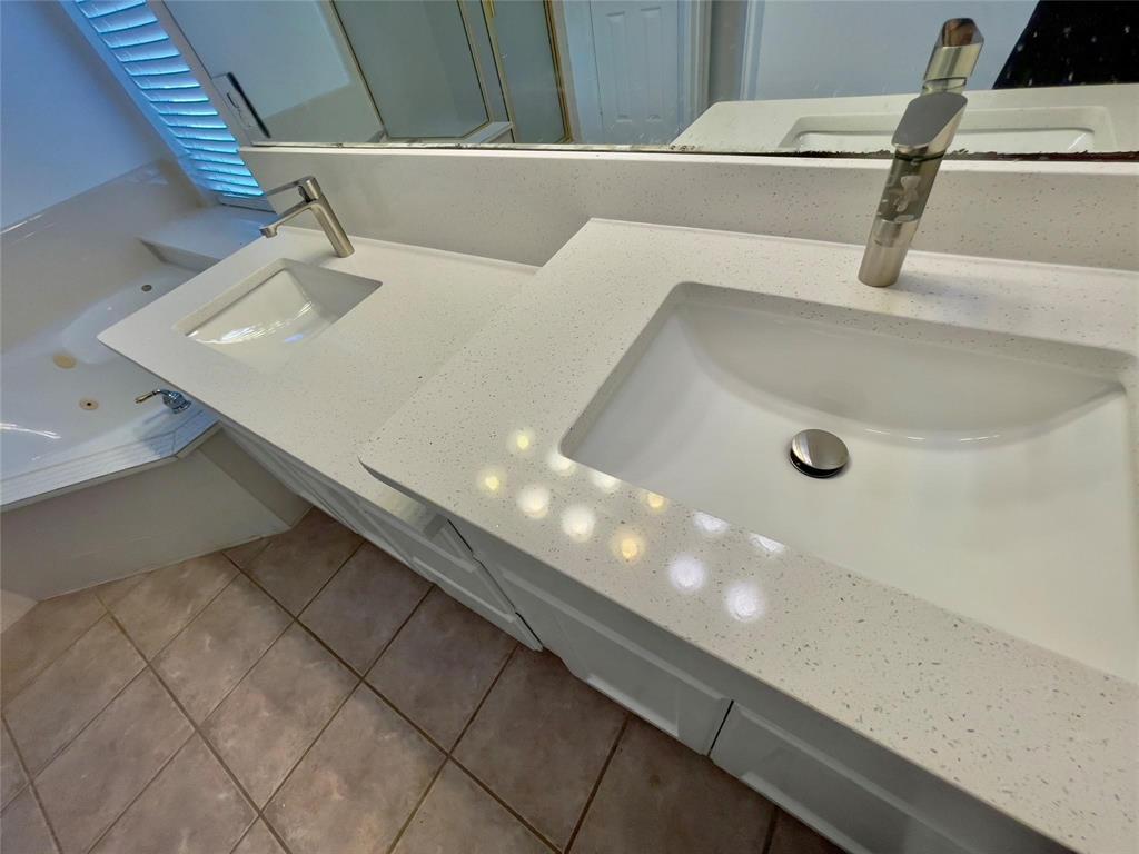 11002 Tree Shadow Lane Frisco, TX 75035 - Photo 27 of 35
