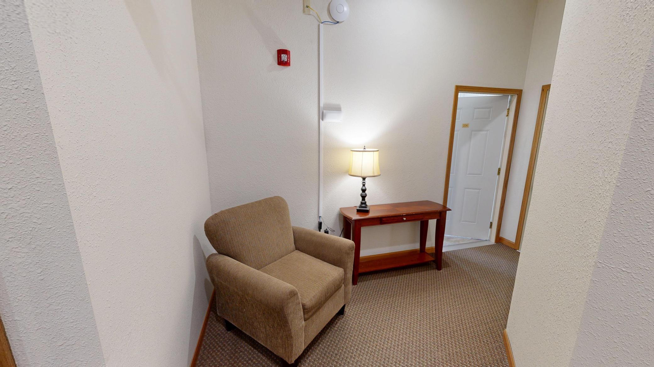 542 Benson Avenue Southwest, Unit EFFICIENCY #224 Willmar, MN 56201 - Photo 15 of 17