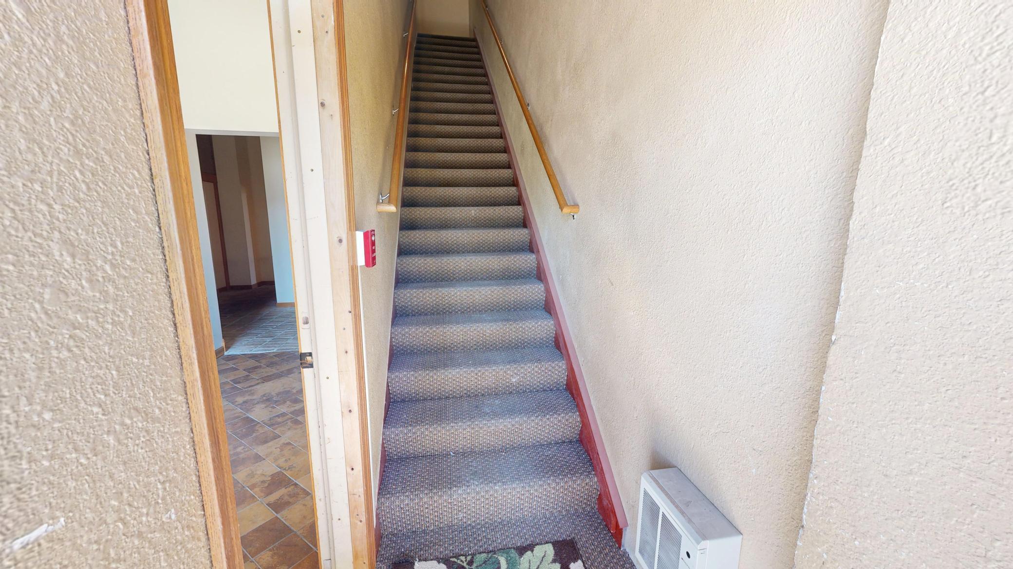 542 Benson Avenue Southwest, Unit EFFICIENCY #224 Willmar, MN 56201 - Photo 10 of 17