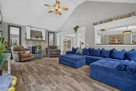 $950,000 | 4 Kybren Circle, Mansfield, MA 02048