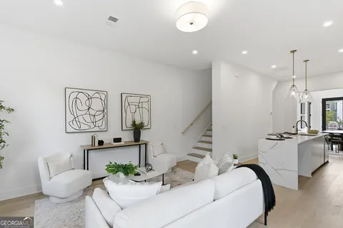 $679,900 | 1194 Penny Lane, Atlanta, GA 30344