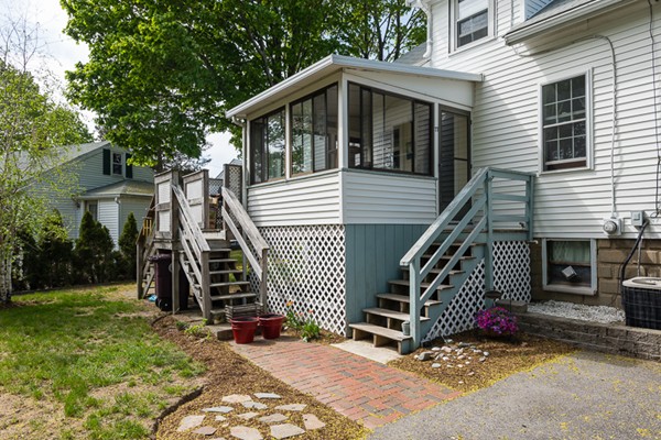77 Squanto Road Weymouth, MA 02191 - Photo 2 of 24 Gallery Image 2