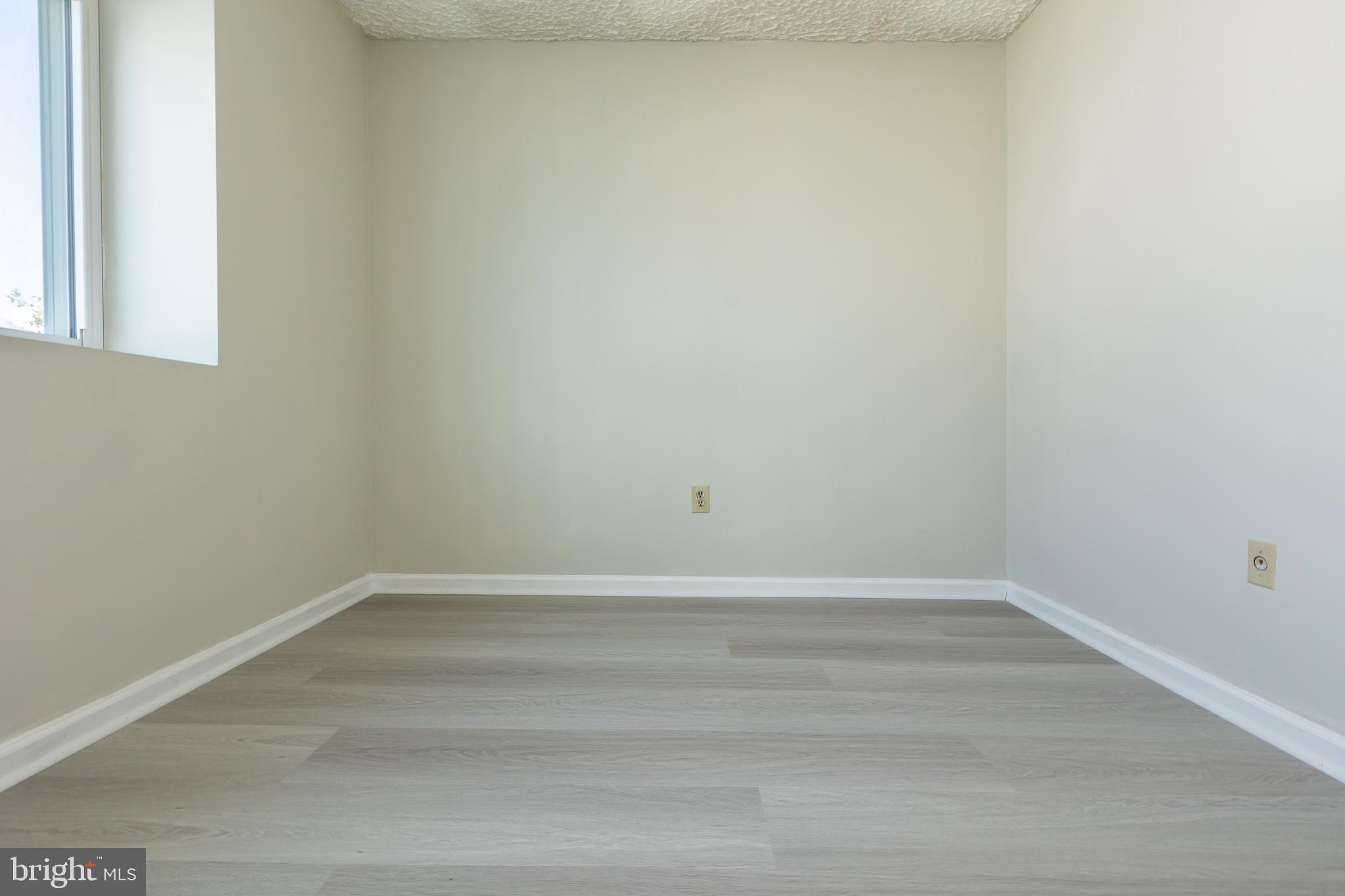 17434 Hughes Road Poolesville, MD 20837 - Photo 38 of 57 2nd bedroom