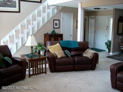12778 Locren Road Jacksonville, FL 32246 - Photo 6 of 10 Family Room