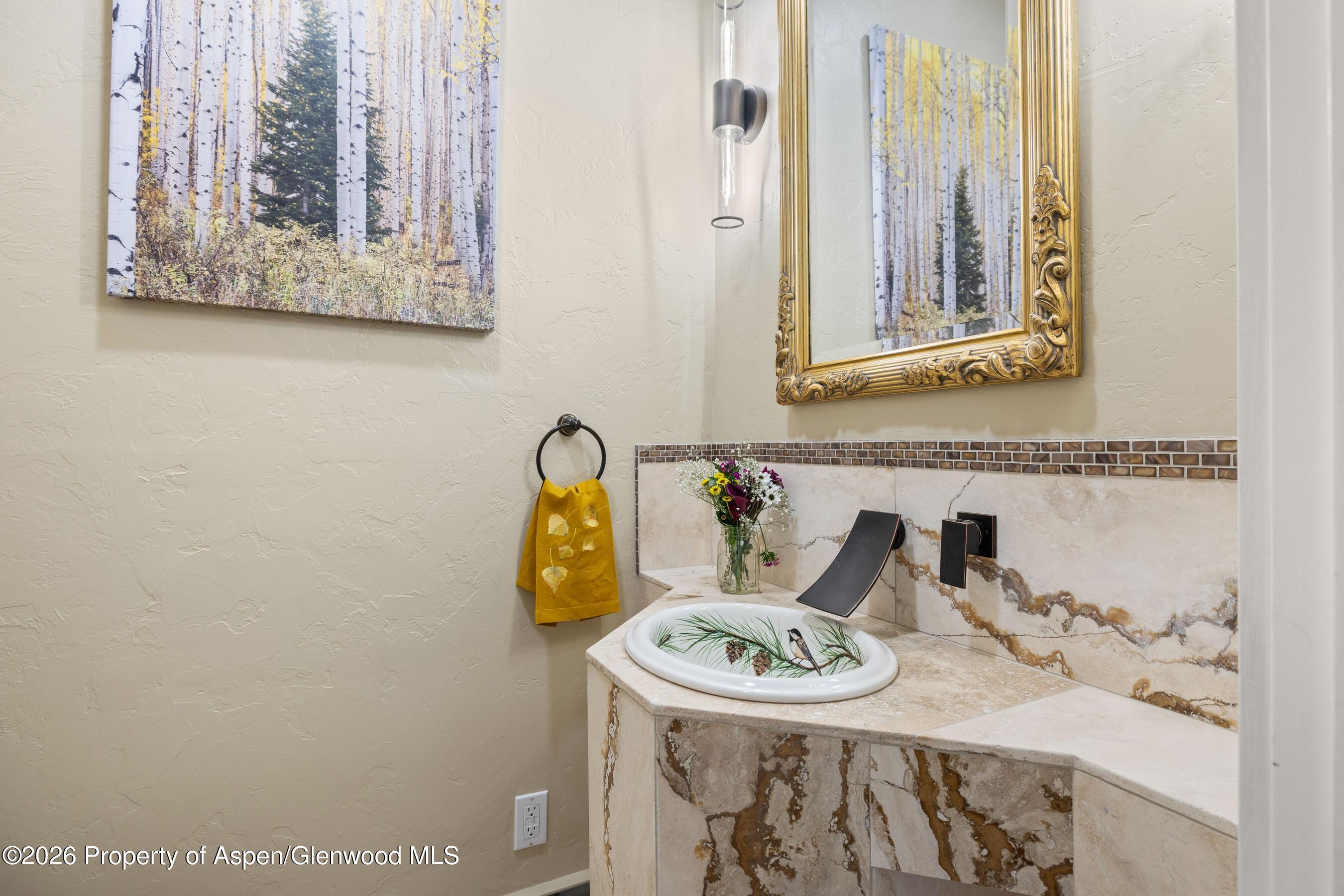 700 Dorais Way Redstone, CO 81623 - Photo 11 of 43 12-700DoraisWay_2603_3527