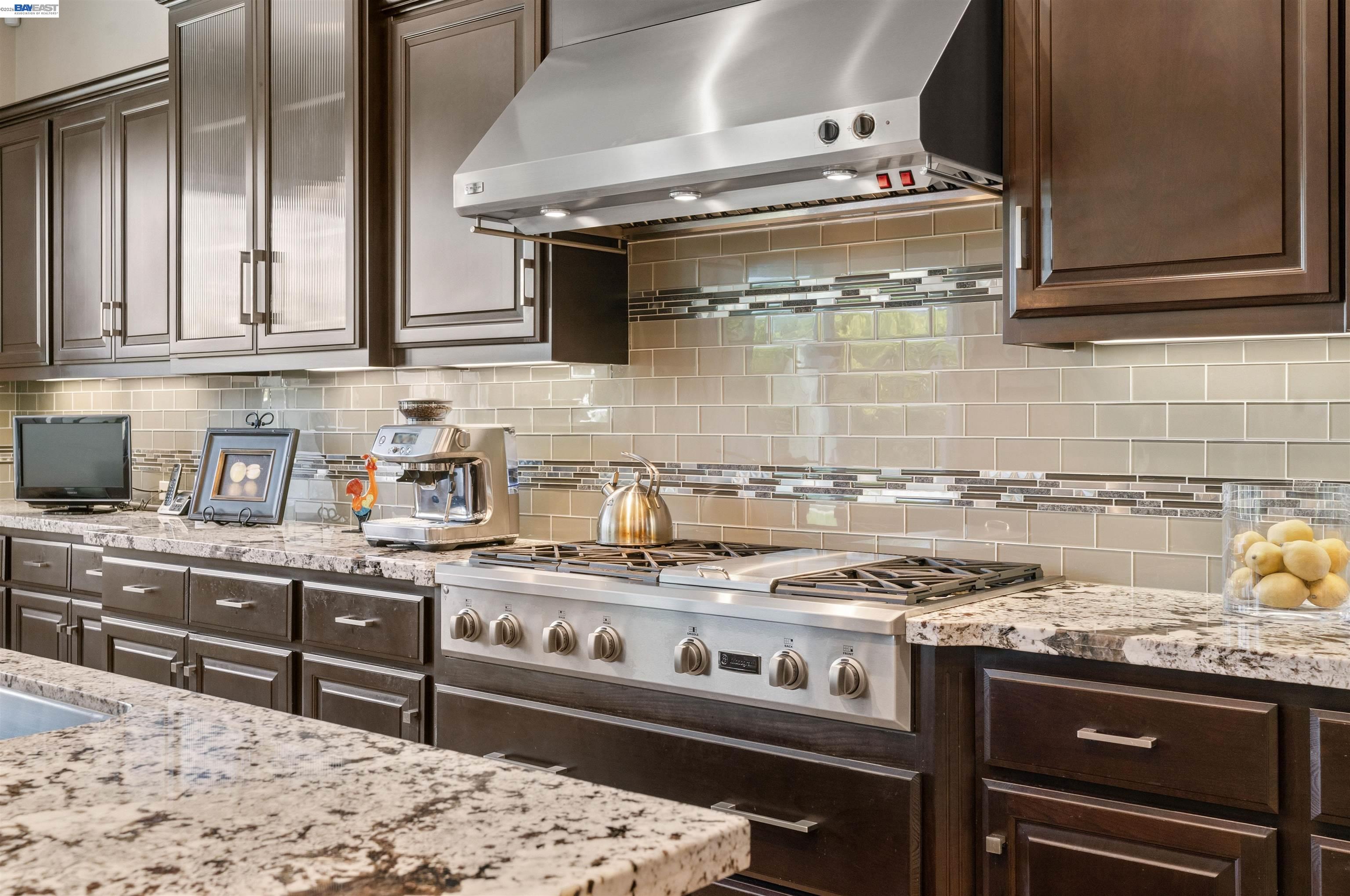 2205 Cameron Circle Pleasanton, CA 94588 - Photo 16 of 90