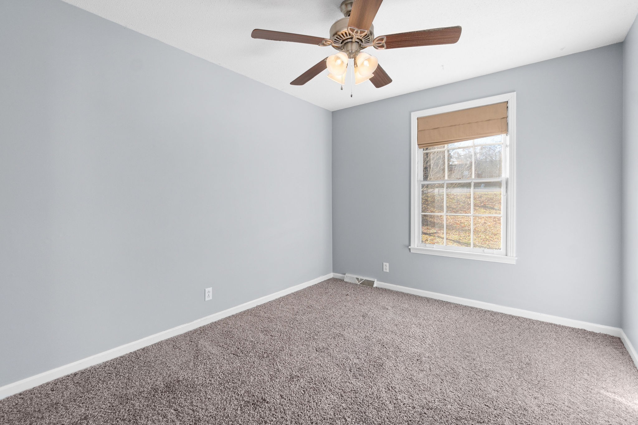 733 Pollard Road Clarksville, TN 37042 - Photo 16 of 30 Gallery Image 16