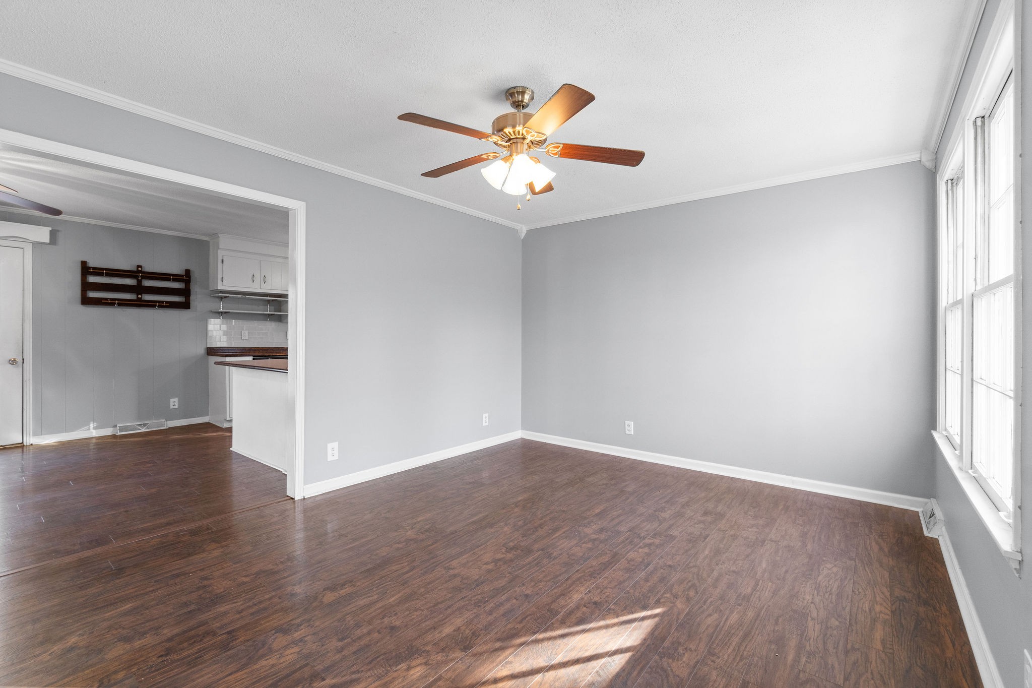 733 Pollard Road Clarksville, TN 37042 - Photo 3 of 30 Gallery Image 3