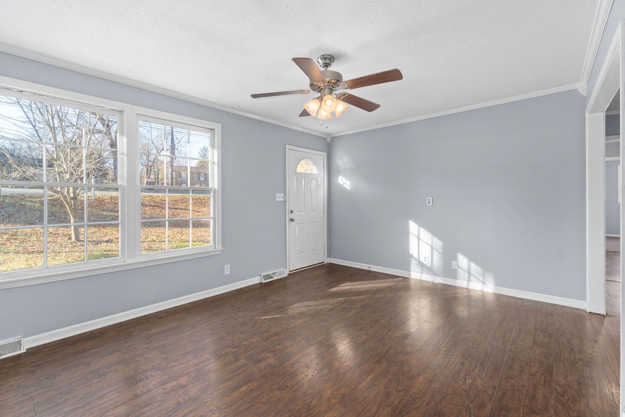 733 Pollard Road Clarksville, TN 37042 - Photo 5 of 30 Gallery Image 5