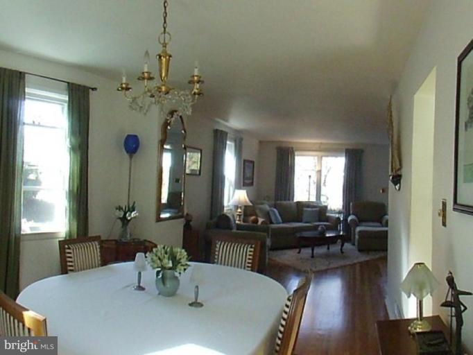 1309 Brixton Road Baltimore, MD 21239 - Photo 4 of 17 Dining Room #2