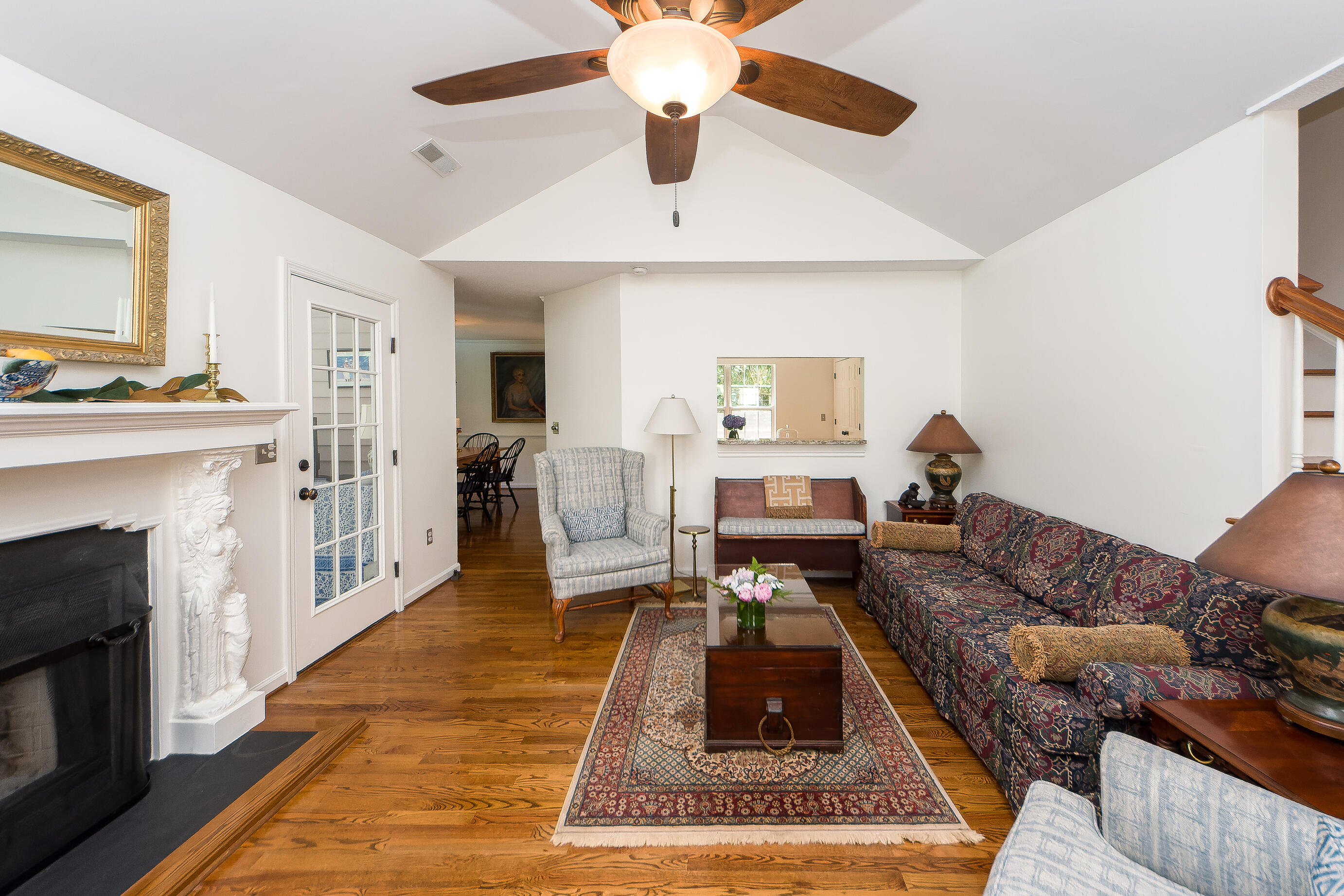752 Shell Sand Road Charleston, SC 29412 - Photo 8 of 53 07