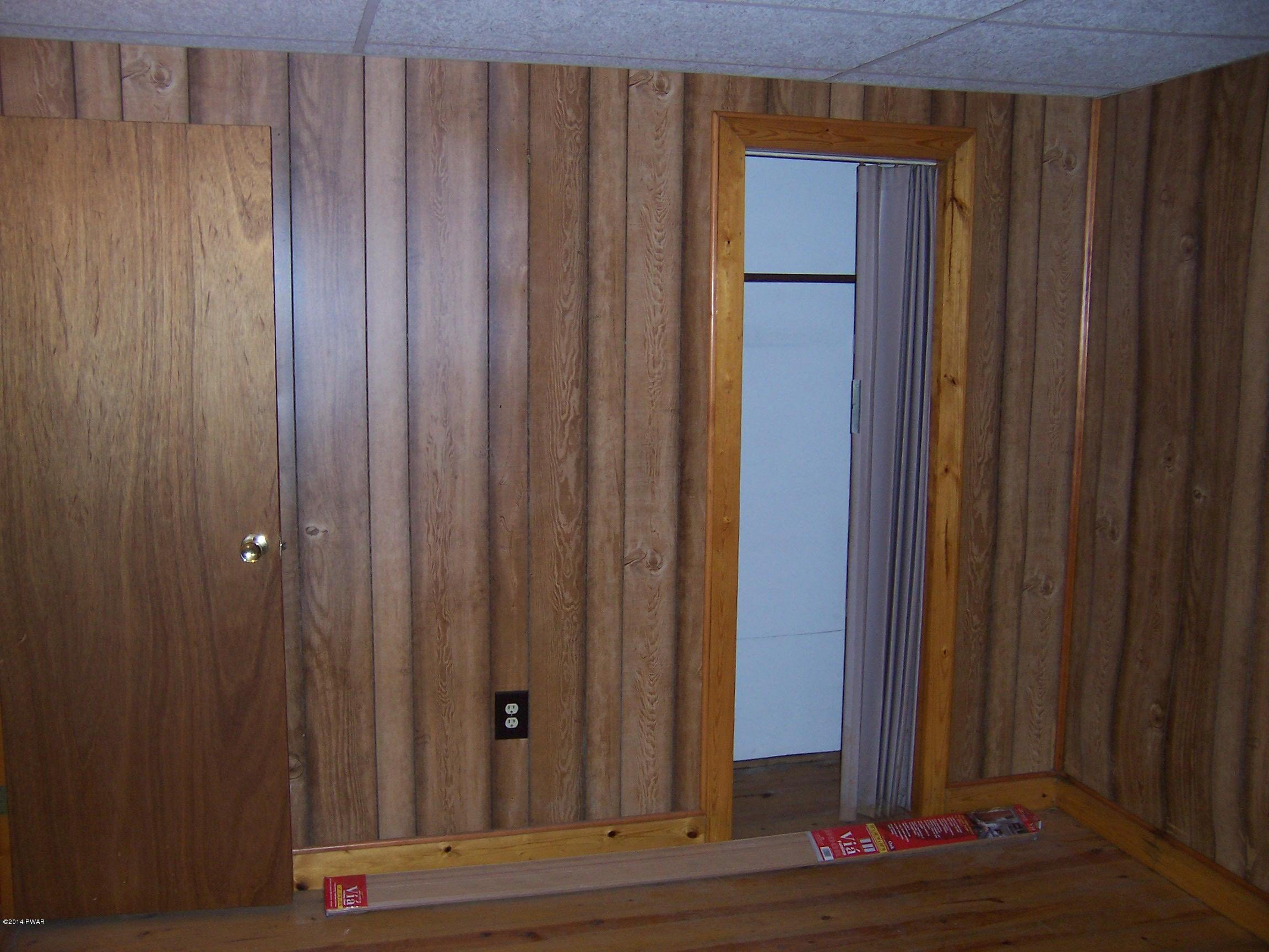 104 Branch Road Greentown, PA 18426 - Photo 13 of 31 Gallery Image 13