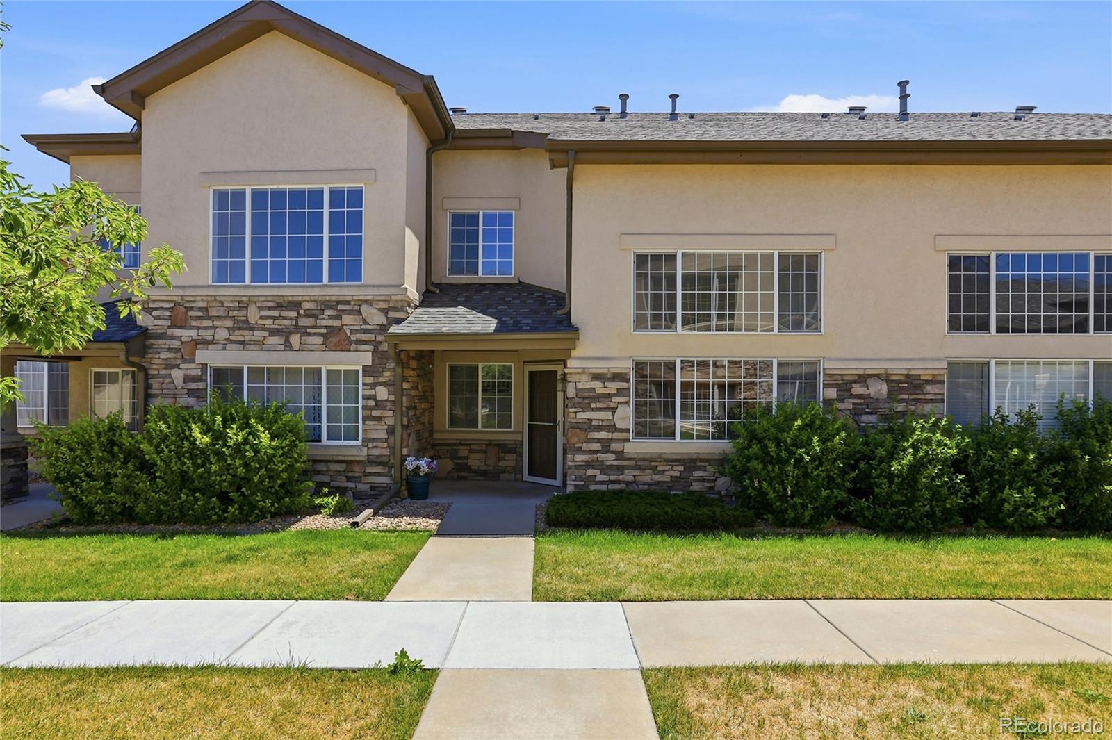 1435 South Chambers Road, Unit 104 Aurora, CO 80017 - Photo 2 of 31