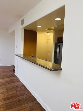 $850,000 | 8238 West Manchester Avenue, Unit 103, Playa del Rey, CA 90293