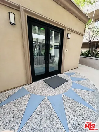 $850,000 | 8238 West Manchester Avenue, Unit 103, Playa del Rey, CA 90293