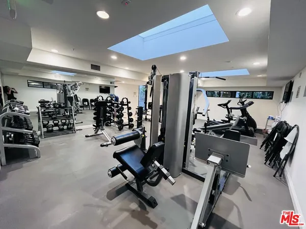 $850,000 | 8238 West Manchester Avenue, Unit 103, Playa del Rey, CA 90293