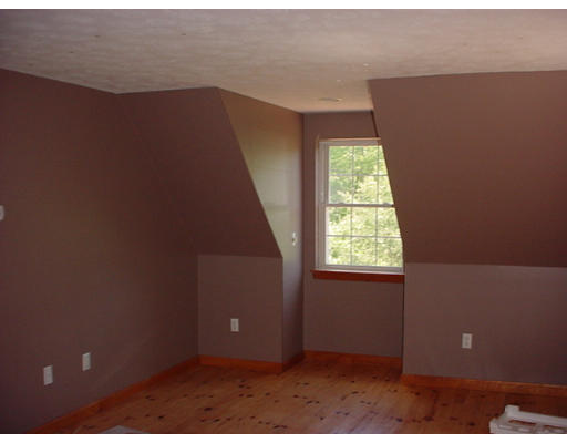 76 Platts Road Ashburnham, MA 01430 - Photo 7 of 9