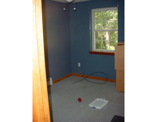76 Platts Road Ashburnham, MA 01430 - Photo 8 of 9