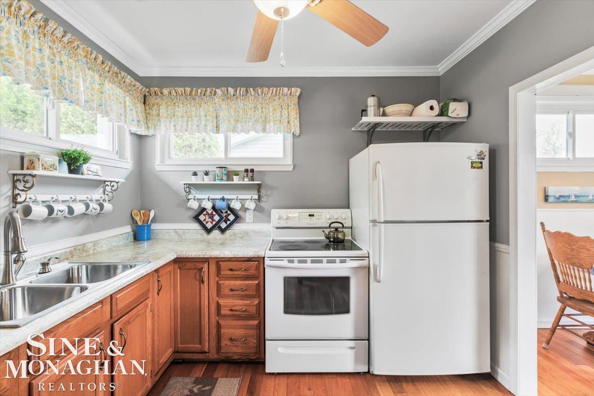 7405 Birchtree Road Lexington, MI 48450 - Photo 12 of 29
