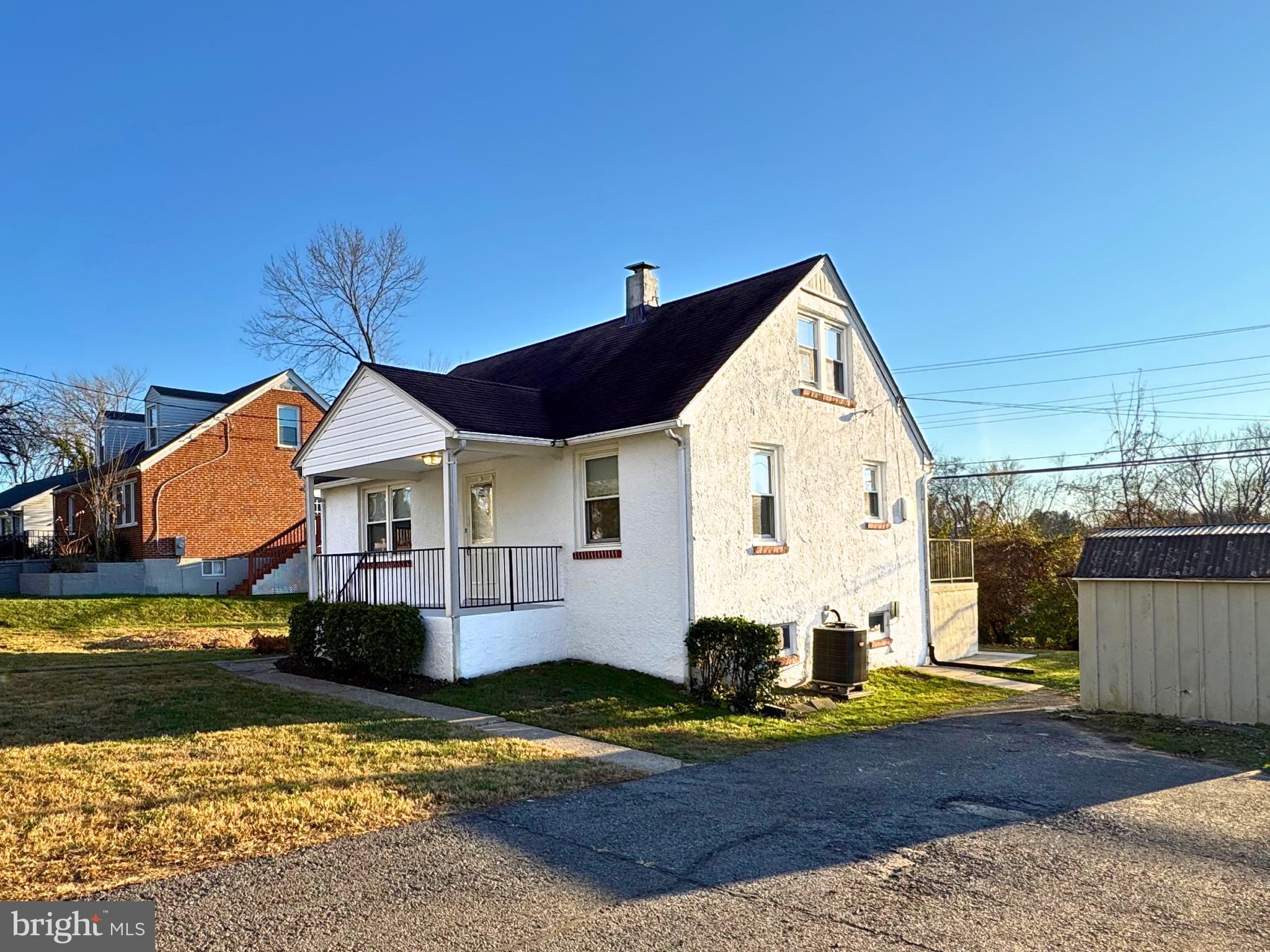 2909 Duncan Lane Parkville, MD 21234 - Photo 2 of 20 a view of a house with backyard