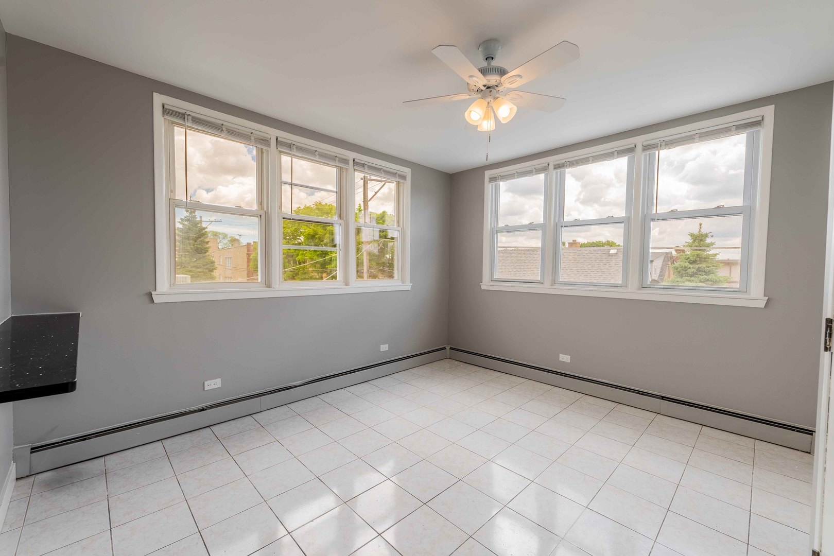 7041 West Addison Street, Unit 2R Chicago, IL 60634 - Photo 11 of 29