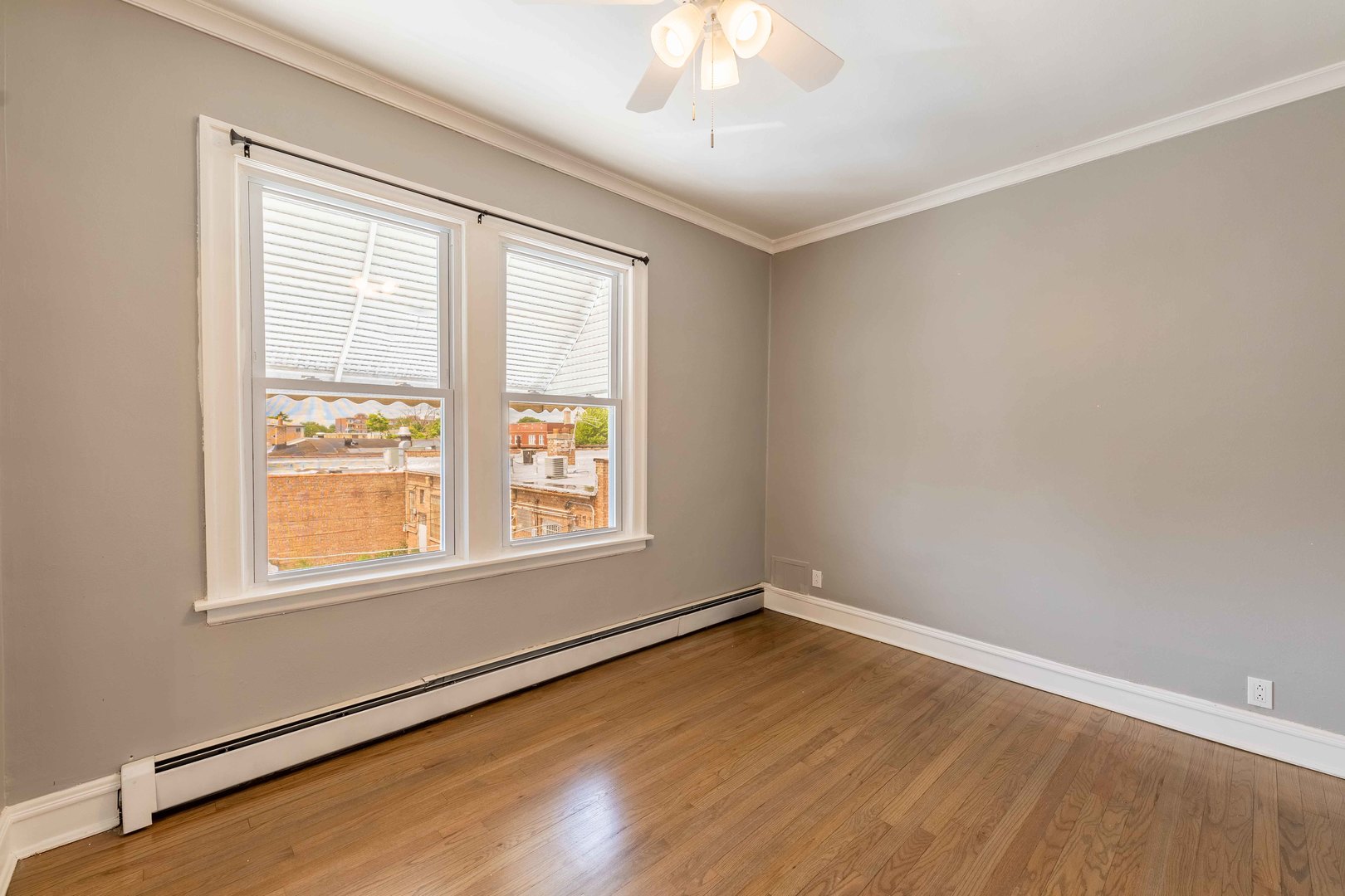 7041 West Addison Street, Unit 2R Chicago, IL 60634 - Photo 14 of 29