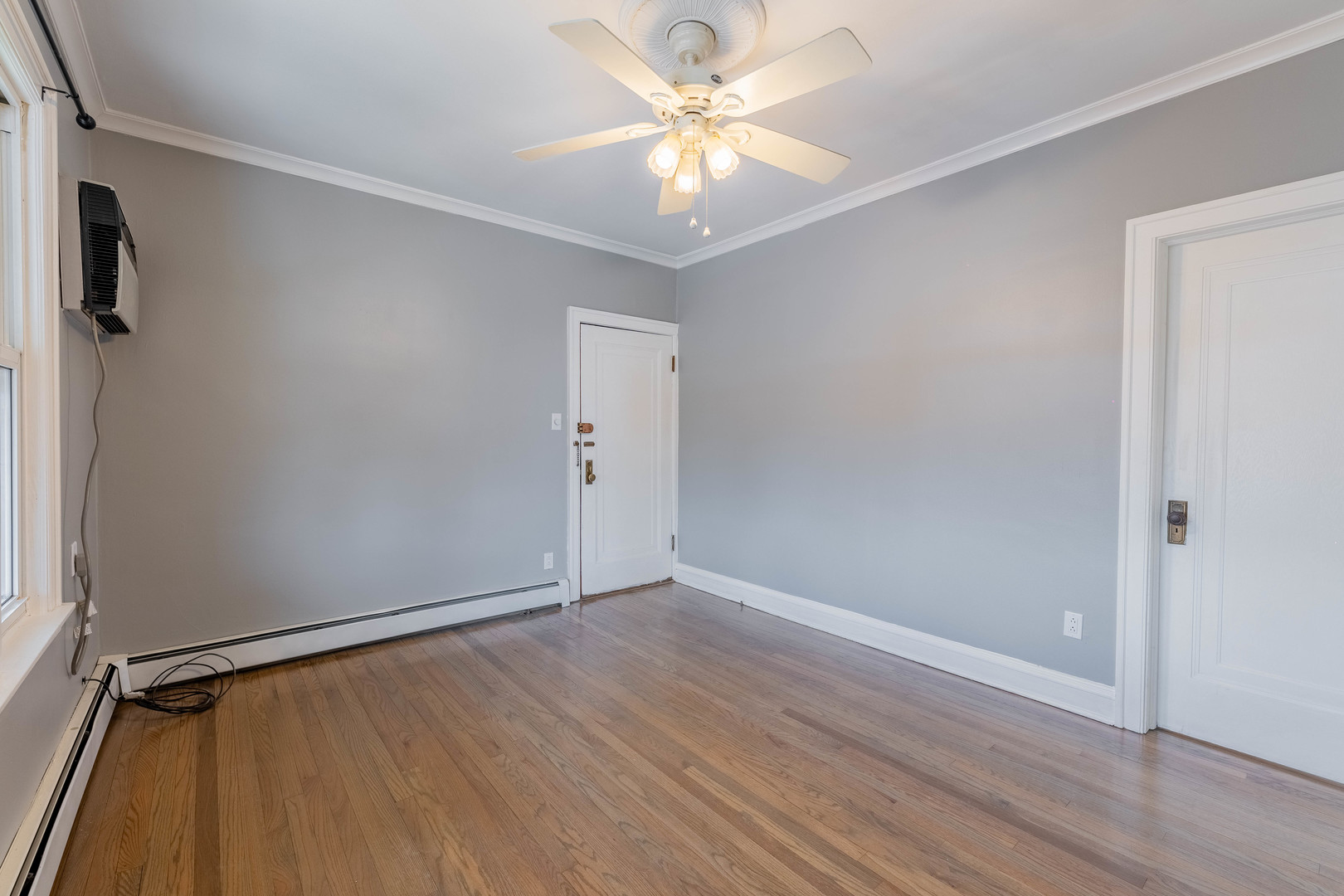 7041 West Addison Street, Unit 2R Chicago, IL 60634 - Photo 17 of 29