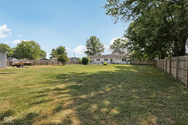 $335,000 | 610 East 1000 North, Fortville, IN 46040