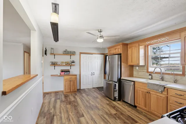 $335,000 | 610 East 1000 North, Fortville, IN 46040