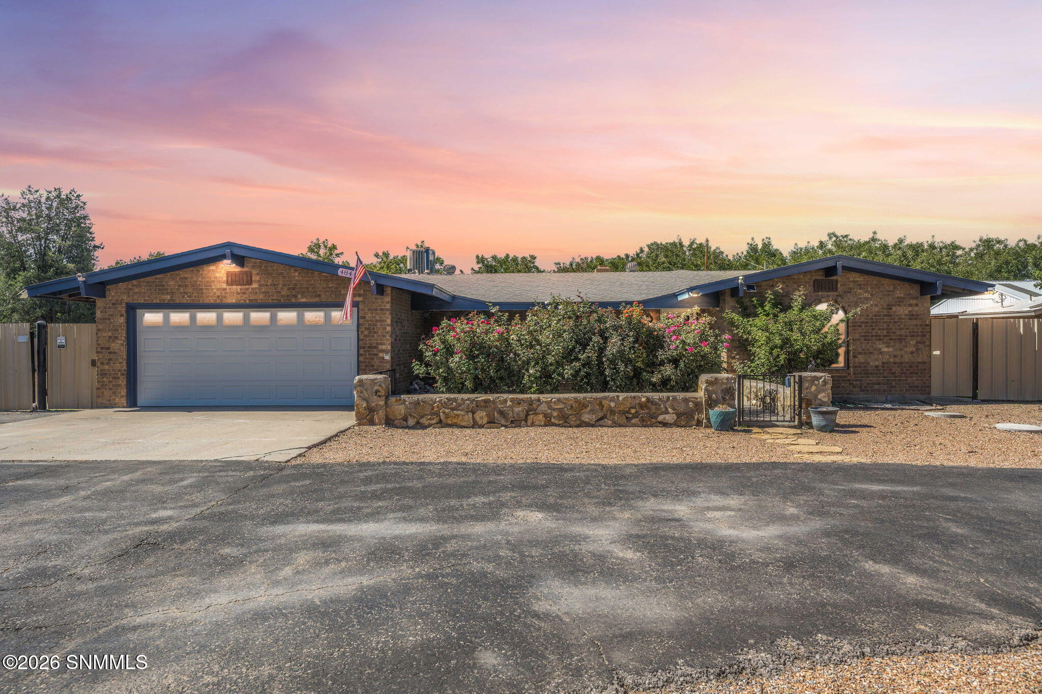 4843 Grider Road Las Cruces, NM 88007 - Photo 1 of 72 73-web-or-mls-Snappin Homes (Grider4843)