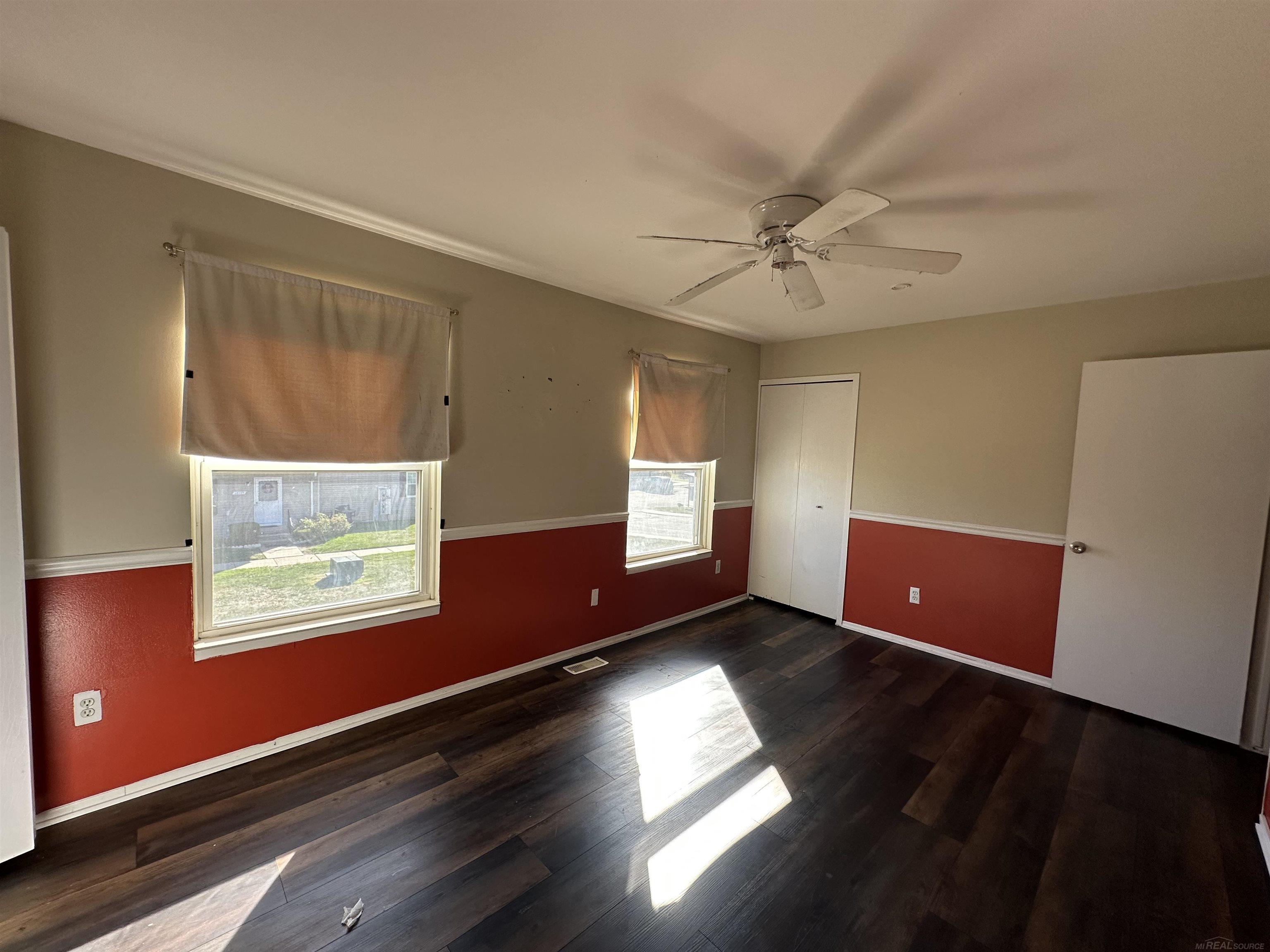 28219 Raleigh Crescent Drive New Baltimore, MI 48051 - Photo 23 of 35