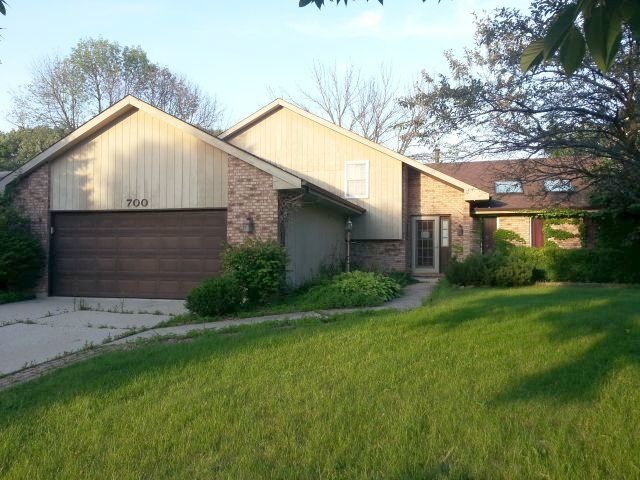 700 South Raven Road Shorewood, IL 60404 - Photo 1 of 25