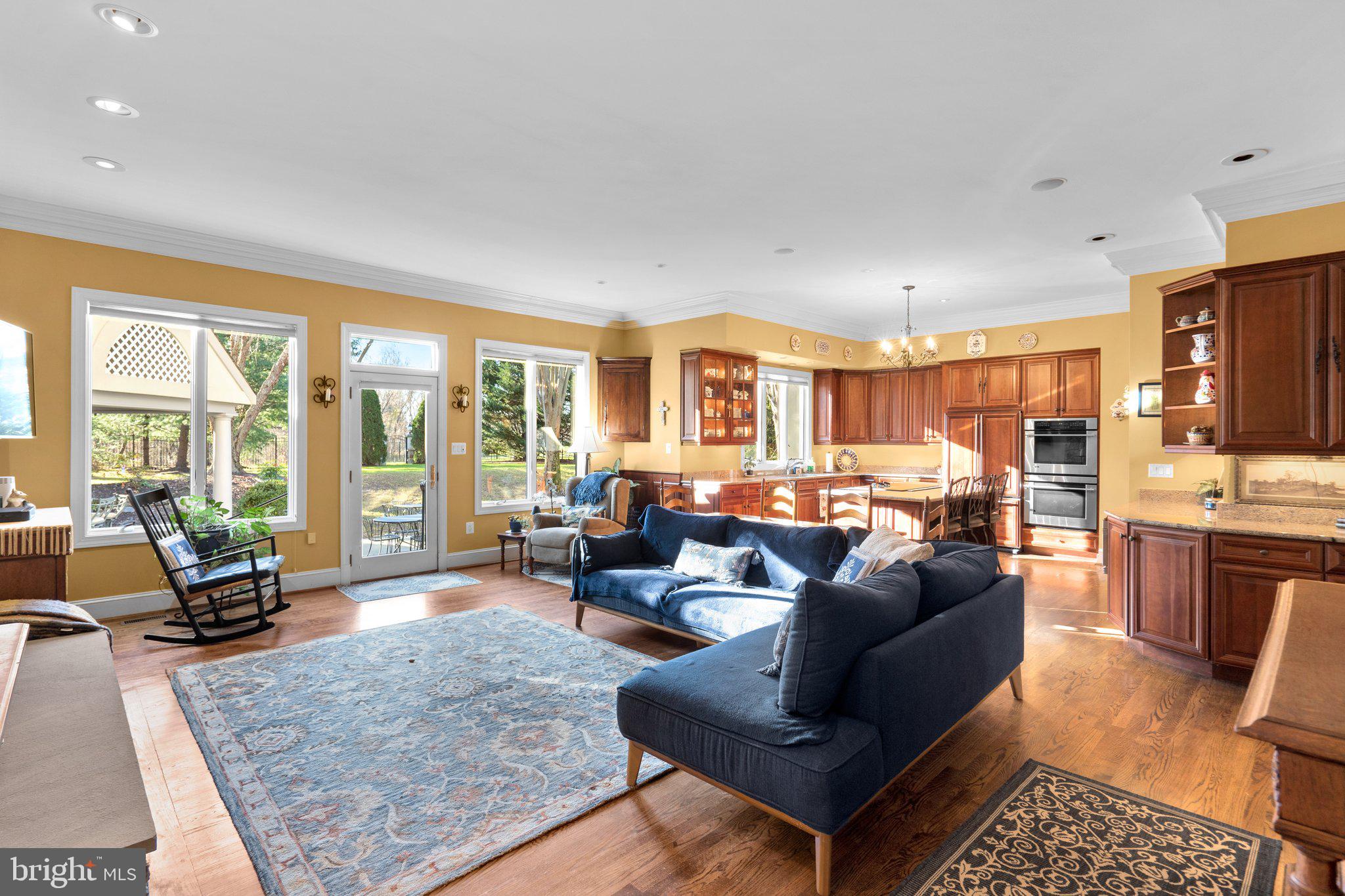 1306 Hennessy Terrace Silver Spring, MD 20906 - Photo 25 of 74 Family Room - 19' x 23'