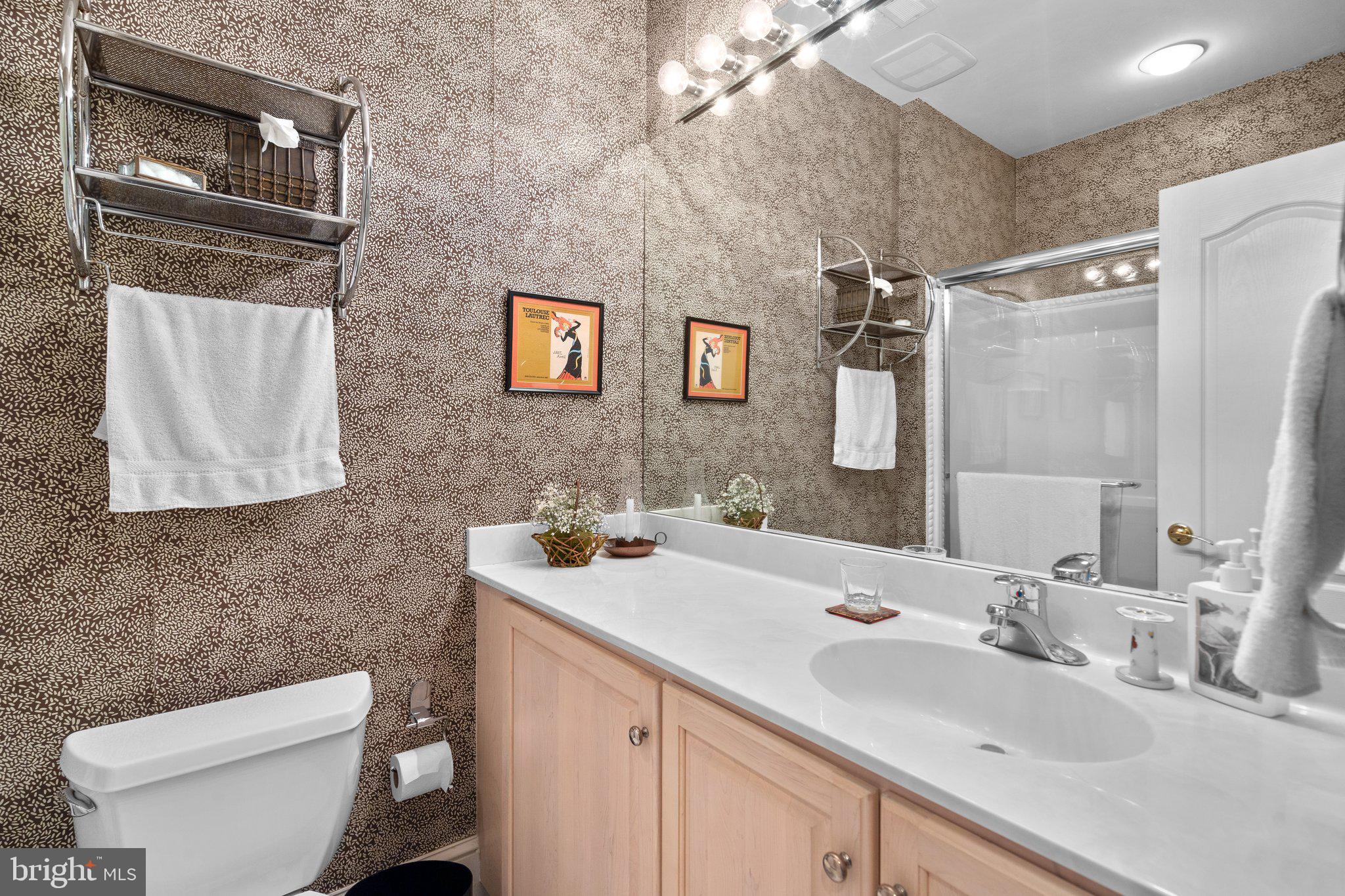 1306 Hennessy Terrace Silver Spring, MD 20906 - Photo 37 of 74 Full Bathroom off Bedroom 2