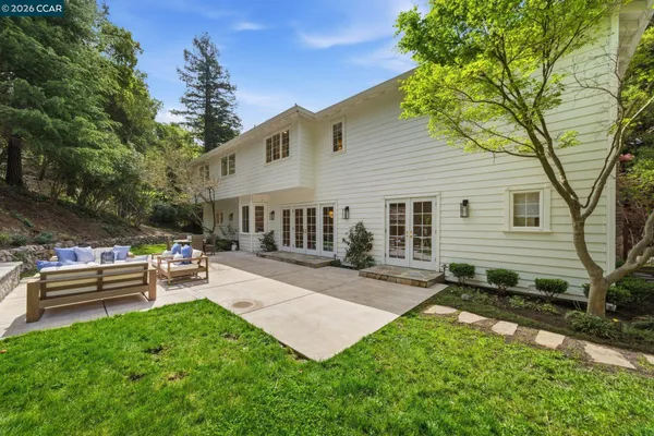 $3,595,000 | 3 Honey Hill Court, Orinda, CA 94563