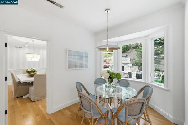 $3,595,000 | 3 Honey Hill Court, Orinda, CA 94563