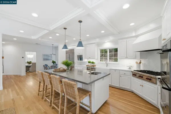 $3,595,000 | 3 Honey Hill Court, Orinda, CA 94563