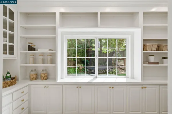 $3,595,000 | 3 Honey Hill Court, Orinda, CA 94563