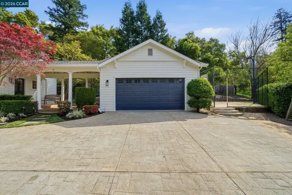 $3,595,000 | 3 Honey Hill Court, Orinda, CA 94563