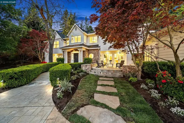 $3,595,000 | 3 Honey Hill Court, Orinda, CA 94563