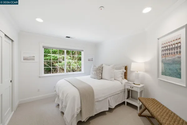 $3,595,000 | 3 Honey Hill Court, Orinda, CA 94563