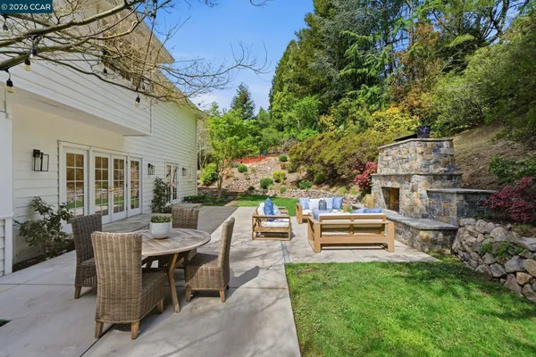 $3,595,000 | 3 Honey Hill Court, Orinda, CA 94563