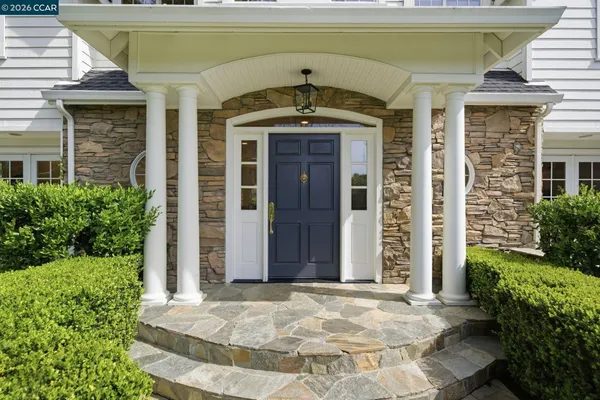 $3,595,000 | 3 Honey Hill Court, Orinda, CA 94563