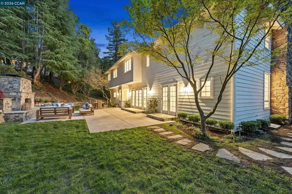 $3,595,000 | 3 Honey Hill Court, Orinda, CA 94563