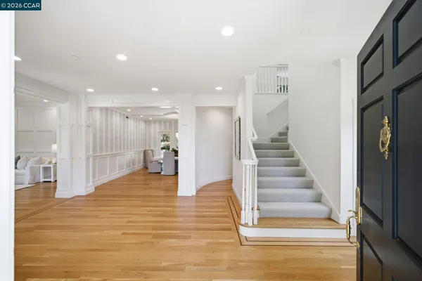 $3,595,000 | 3 Honey Hill Court, Orinda, CA 94563